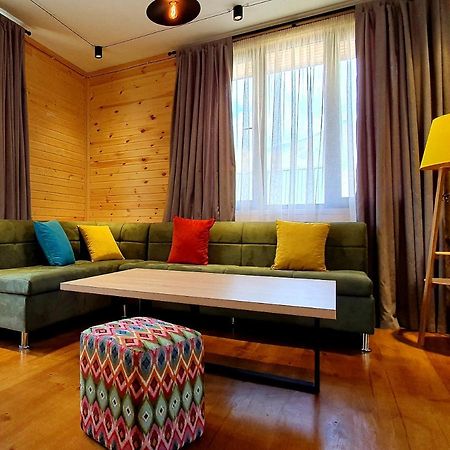 Hotel Migu Yard Kazbegi Eksteriør billede