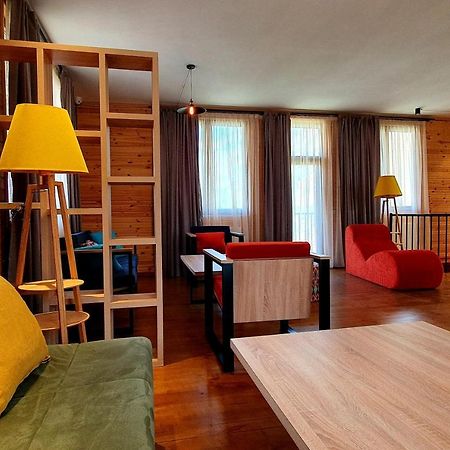 Hotel Migu Yard Kazbegi Eksteriør billede
