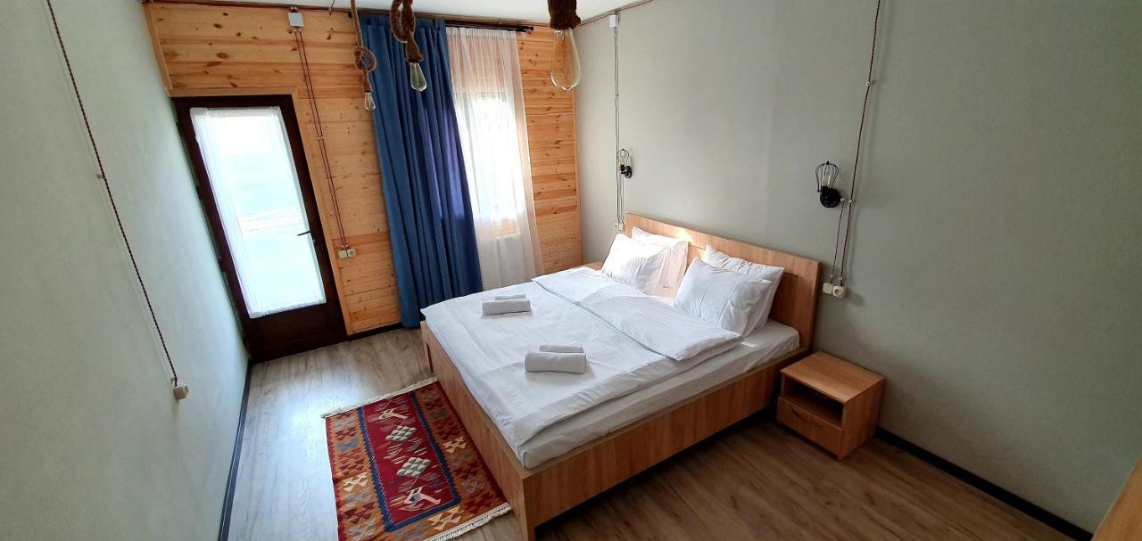 Hotel Migu Yard Kazbegi Eksteriør billede